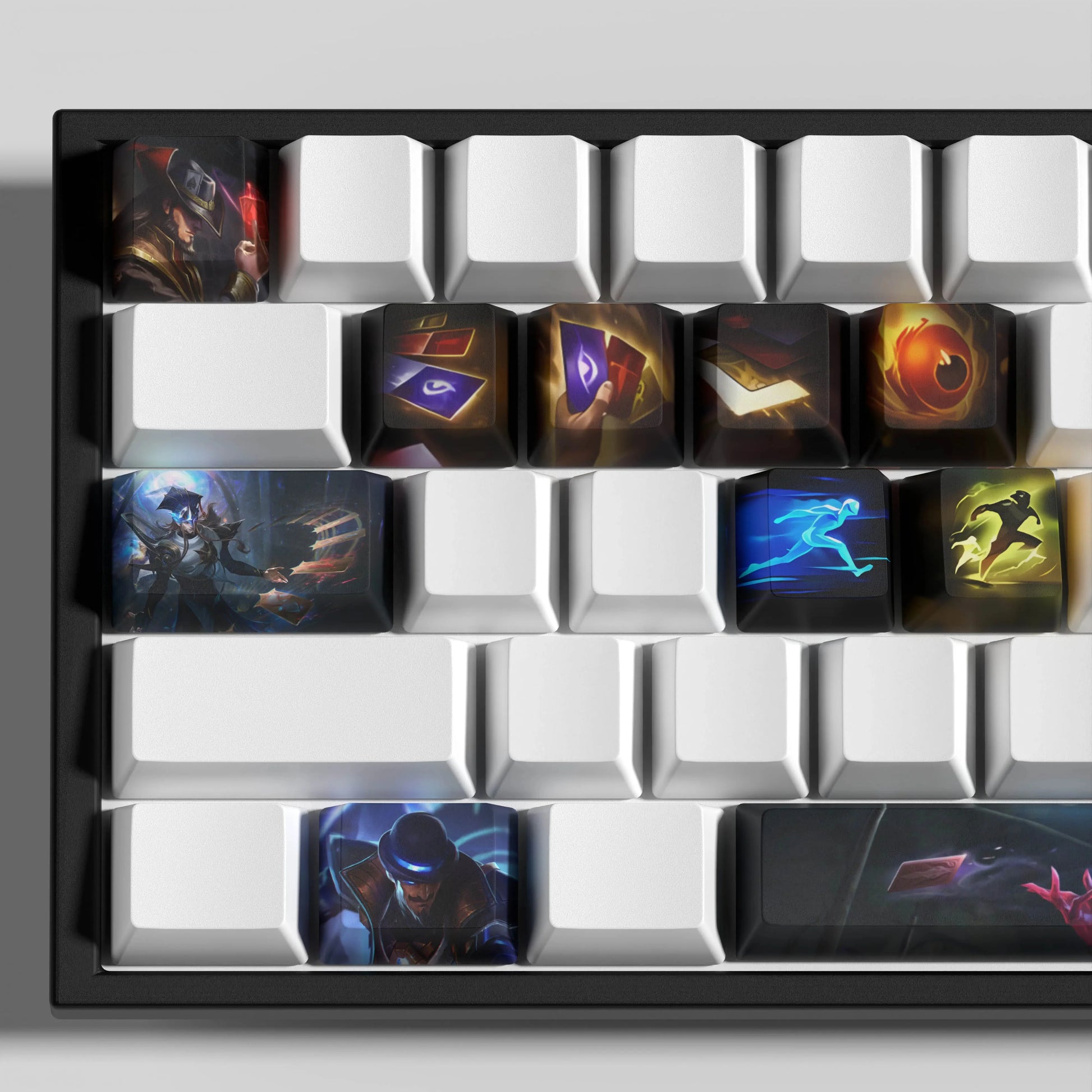 SPECIAL EDITION LEAGUE OF LEGENDS Twisted Fate KEYCAPS